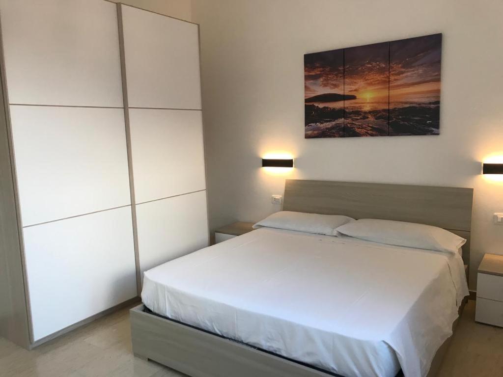 Eagle Rooms Riva del Garda Buitenkant foto