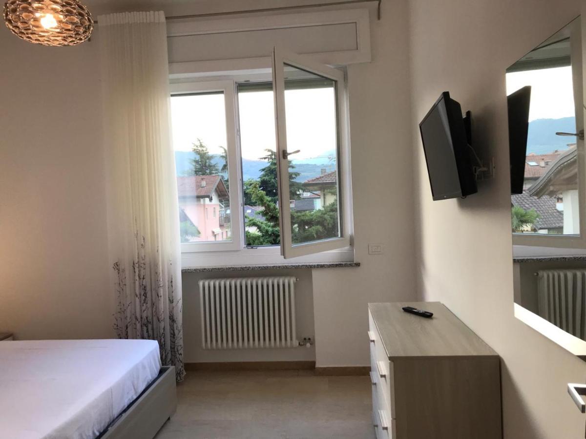 Eagle Rooms Riva del Garda Buitenkant foto