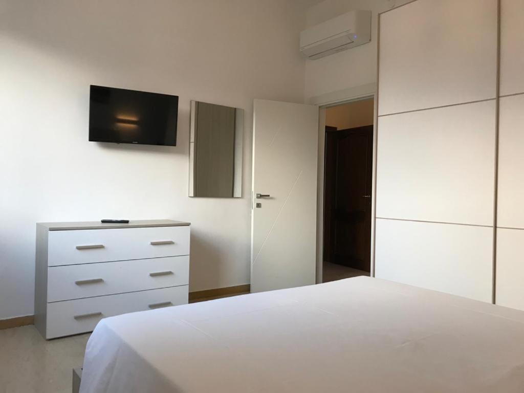 Eagle Rooms Riva del Garda Buitenkant foto