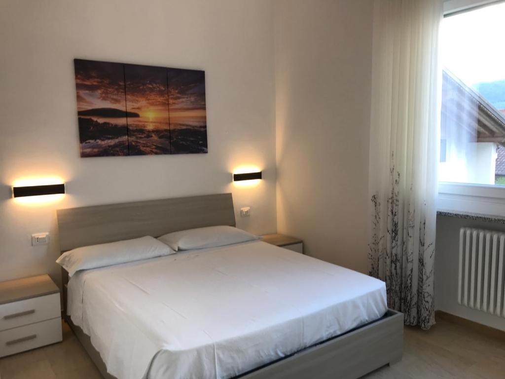 Eagle Rooms Riva del Garda Buitenkant foto