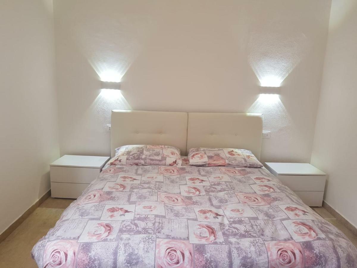 Eagle Rooms Riva del Garda Buitenkant foto