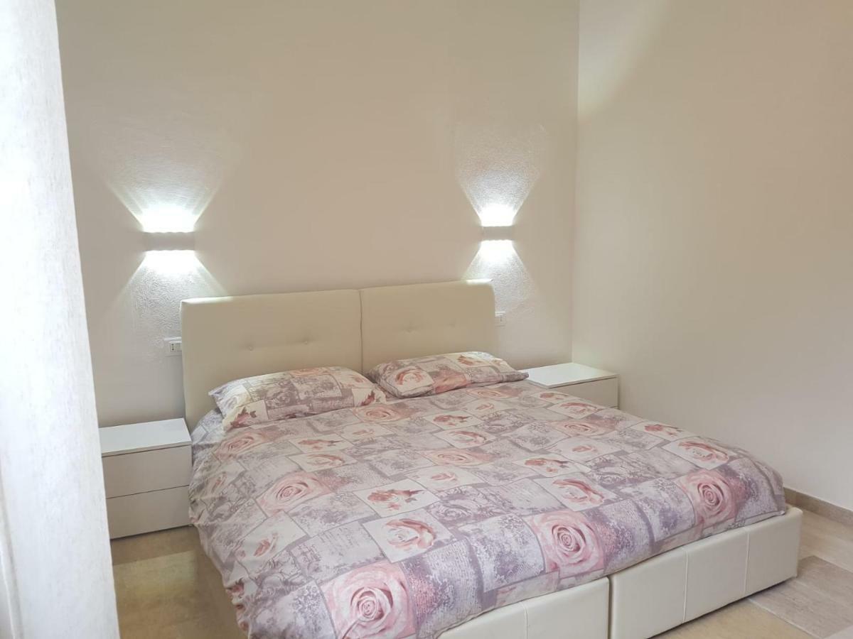 Eagle Rooms Riva del Garda Buitenkant foto
